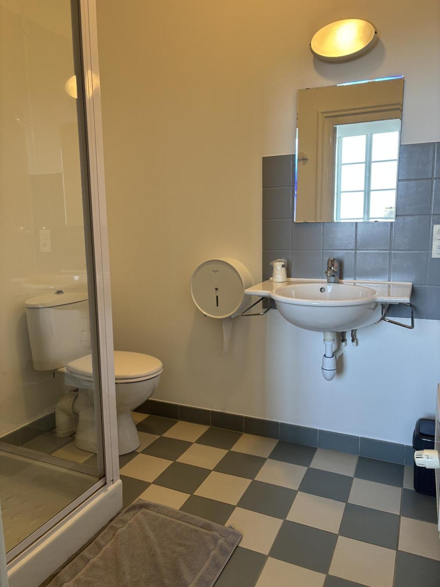Chateau Du Bourg Saint-Denis-de-Gastines Kamer foto
