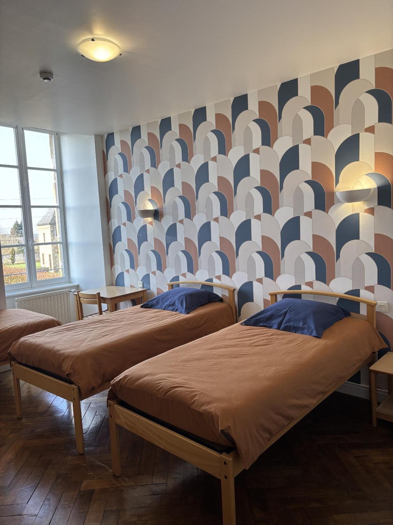 Chateau Du Bourg Saint-Denis-de-Gastines Kamer foto